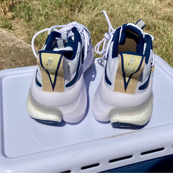 Adidas Alphaboost V1 NCAA pack - Picture 6 of 16